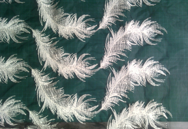 White feather organza pattern embroidered Cotton Lace Fabric For apparel