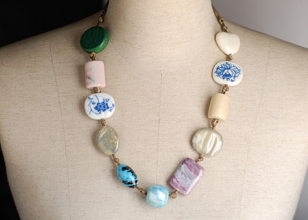 Women Custom Colorful Pottery Handmade Beaded Necklaces, Women Handcrafted Necklaces