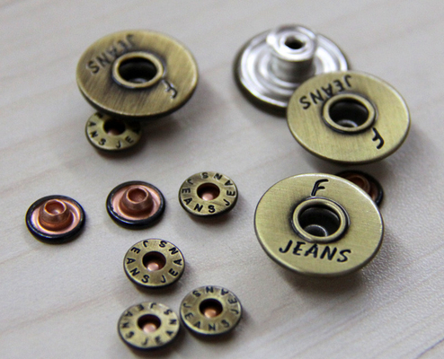 Brass Matt / Aluminium Custom Clothing Buttons Round For Jeans