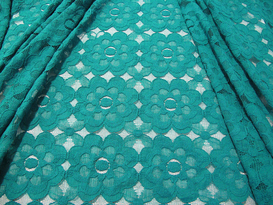 Beautiful Green Cotton Nylon Lace Fabric Mesh Eco friendly CE SGS SYD-0008