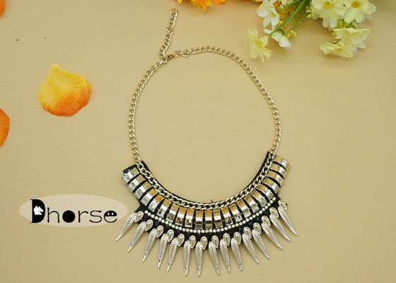 Decorative Gold Chunky Statement Beaded Collar Necklace For Ladies Suit