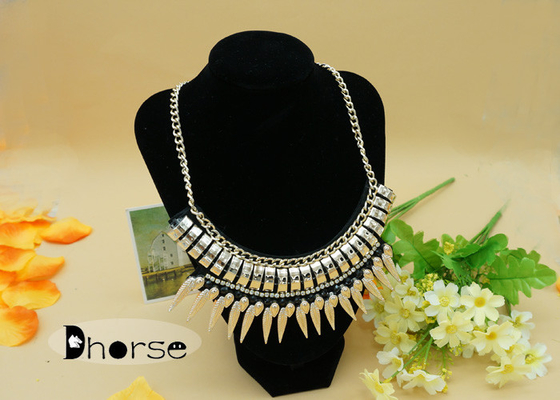 Decorative Gold Chunky Statement Beaded Collar Necklace For Ladies Suit