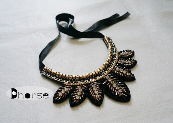 Handmade Detachable Bling Rhinestone Beaded Collar Necklace , leaf shape