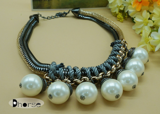 Chunky Pearl Collar Necklace , Collar Beaded Necklace for social intercourse