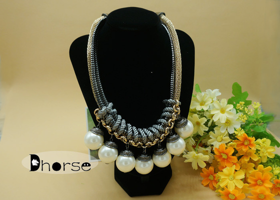 Chunky Pearl Collar Necklace , Collar Beaded Necklace for social intercourse