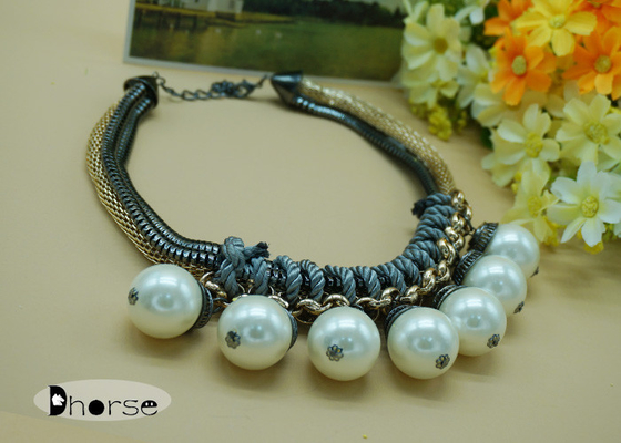 Chunky Pearl Collar Necklace , Collar Beaded Necklace for social intercourse