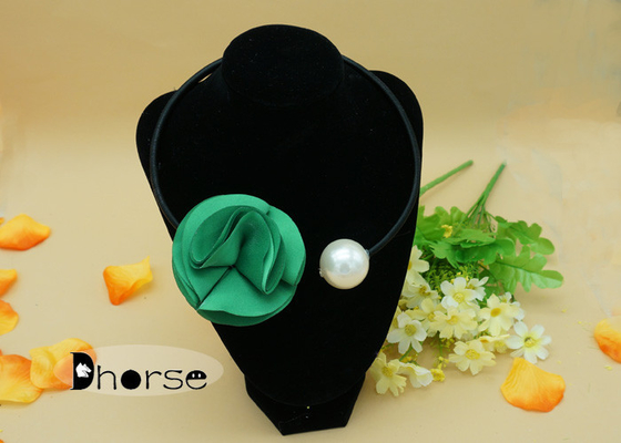 Green Fabric Flower Big Pearl Handmade Beaded Necklaces , Collar Beaded Necklace