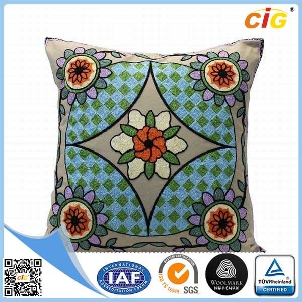 Comfort Seat Cushion Modern Decorative Throw Pillows  for Sofa / Chair or Home Decor