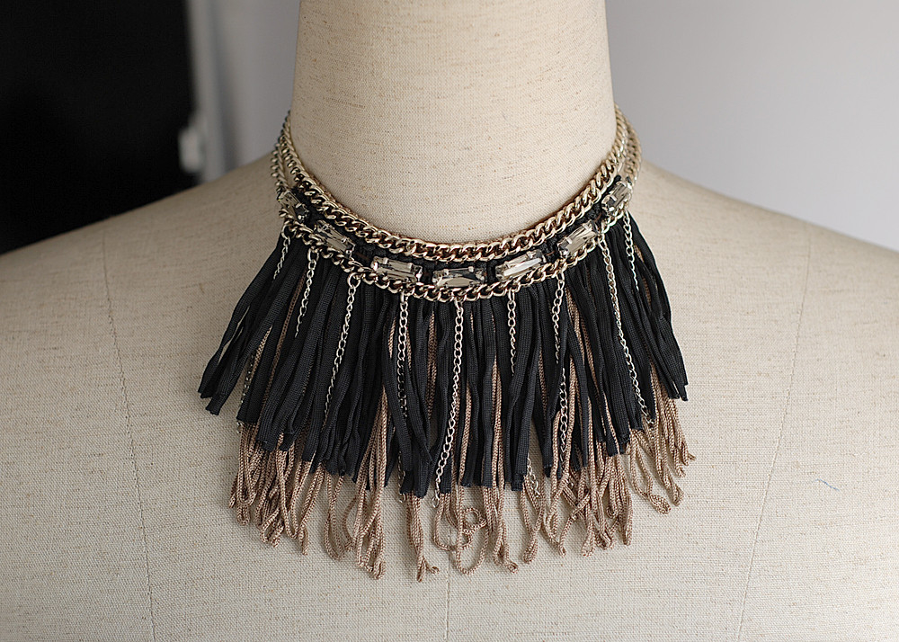 Dress OEM Black Tassel Handmade Collar Necklace Chain, Handcrafted Necklaces for Girl